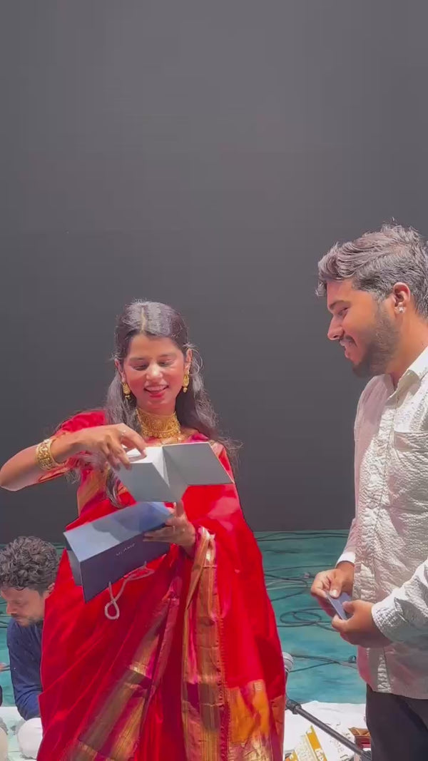 A Memorable moment with an inspiring leader (MLA) and singer-maithilithakur